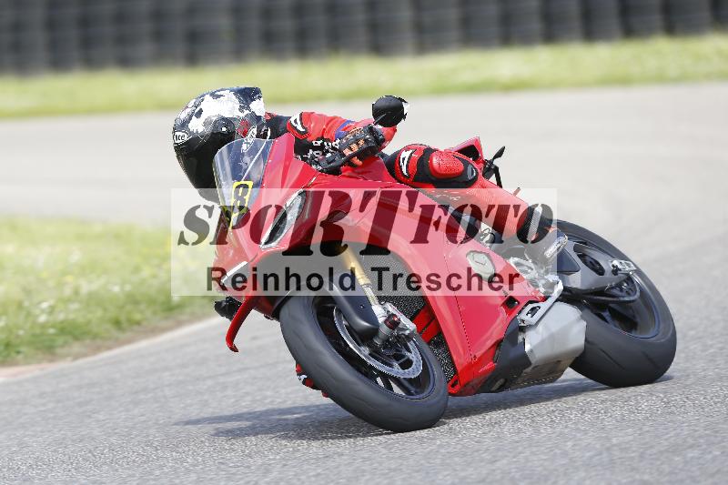 /15 13.05.2025 Max Racing ADR/Gruppe gruen/88